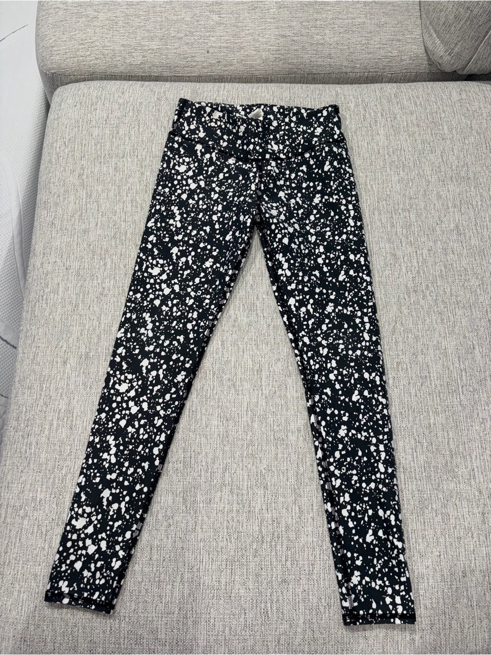 Fabletics Black and White Speckled High-Waist Leggings